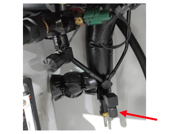 Charge-ports-R1234yf-low-cap